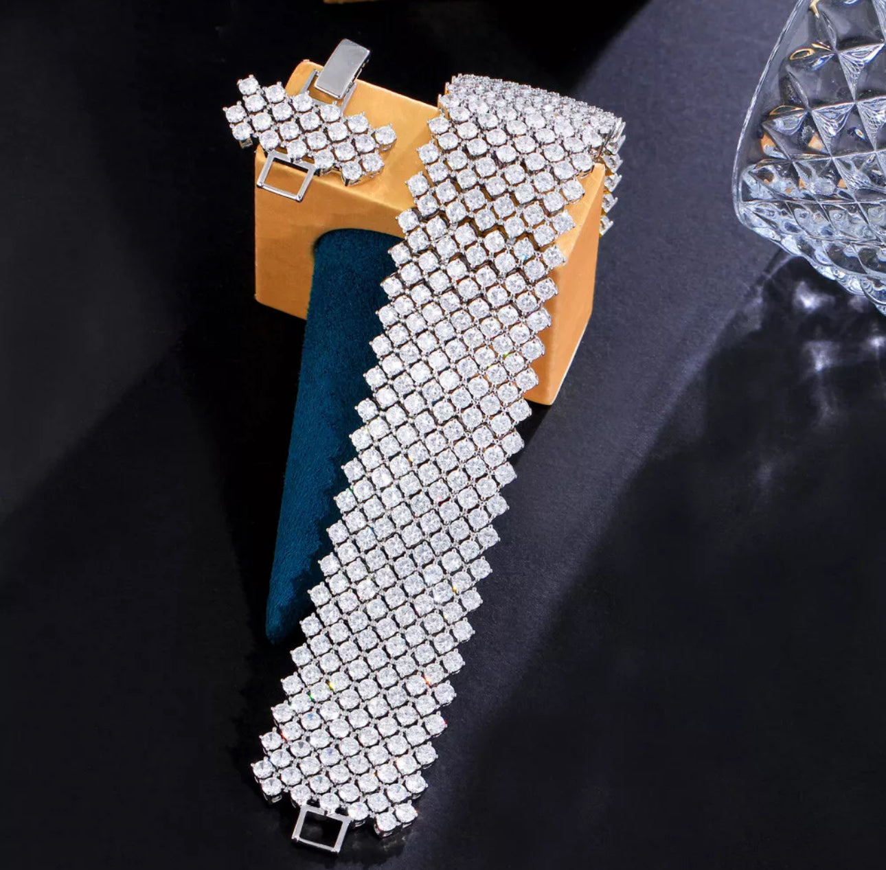 Beth Luxxe Bracelet