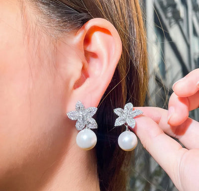 Clara Pearl Earrings