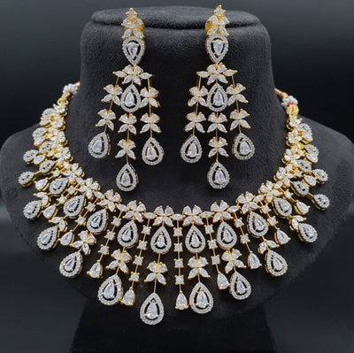 Romina Necklace Set