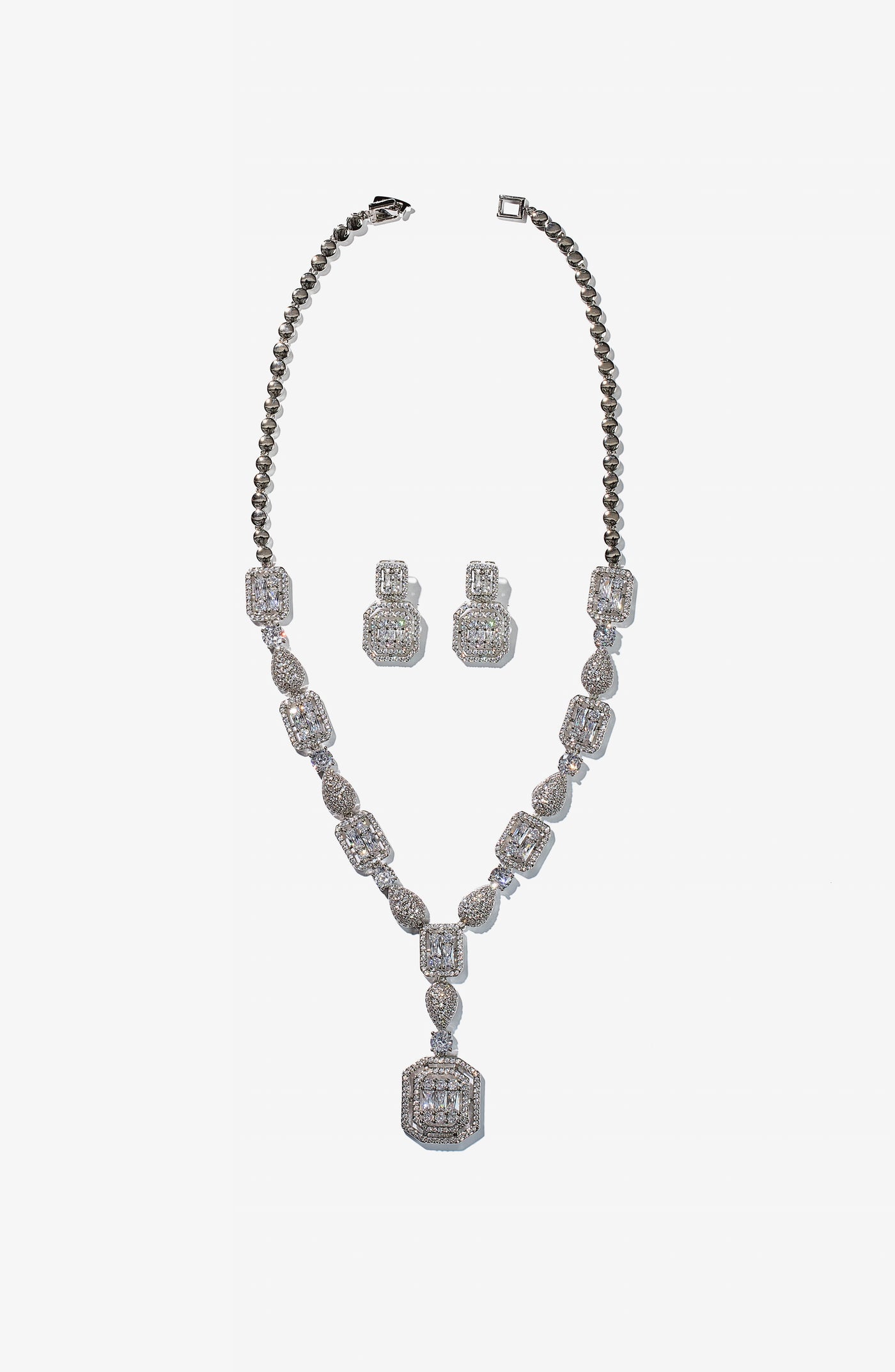 Emma Luxxe Necklace