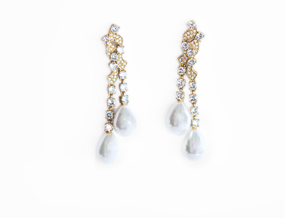 Villa Pearl Drop Earrings