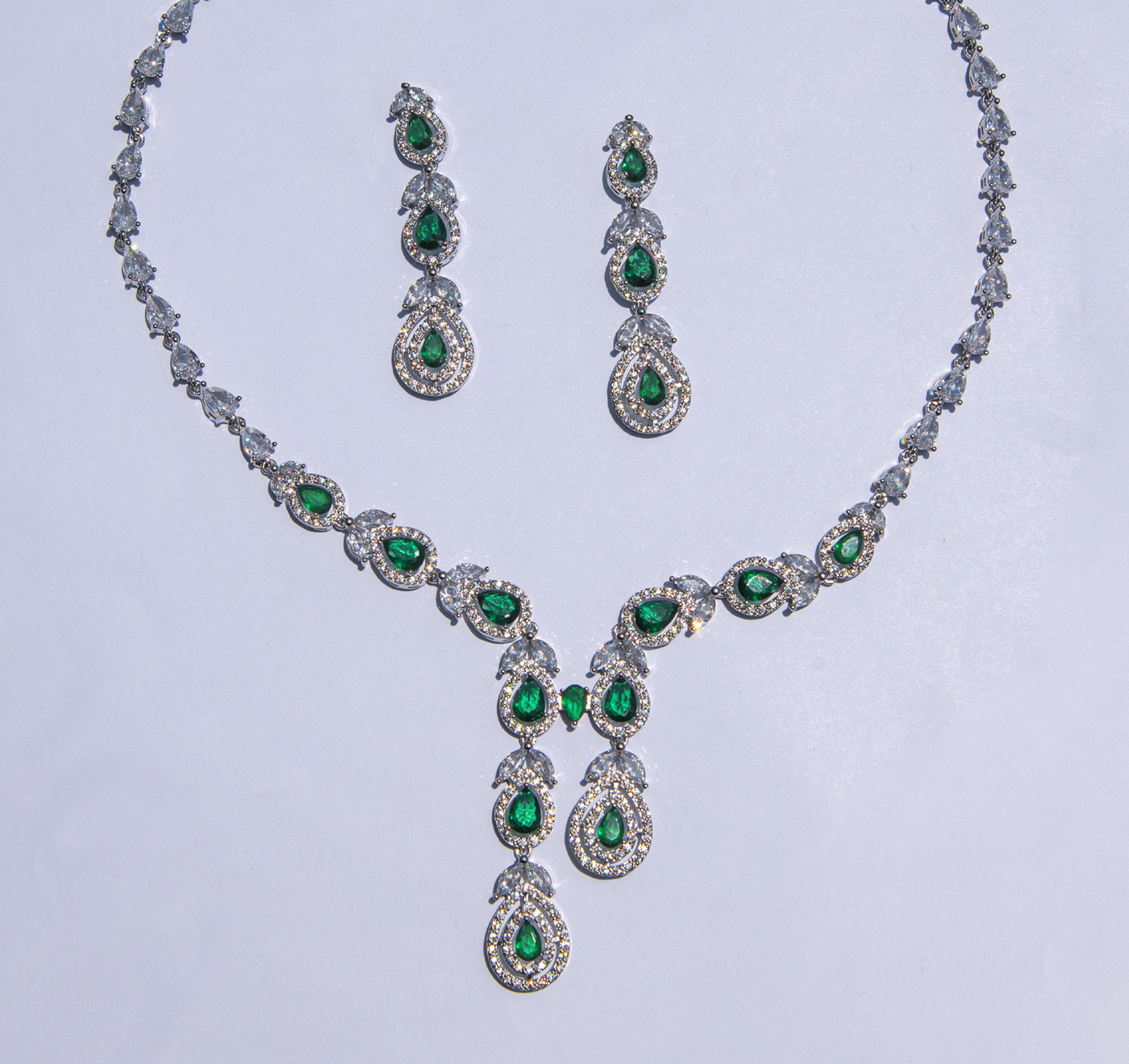 Fiore Necklace and Earrings Set
