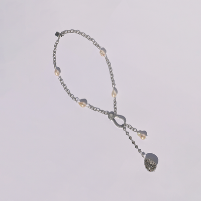 Chiu Pendant Pearl Necklace